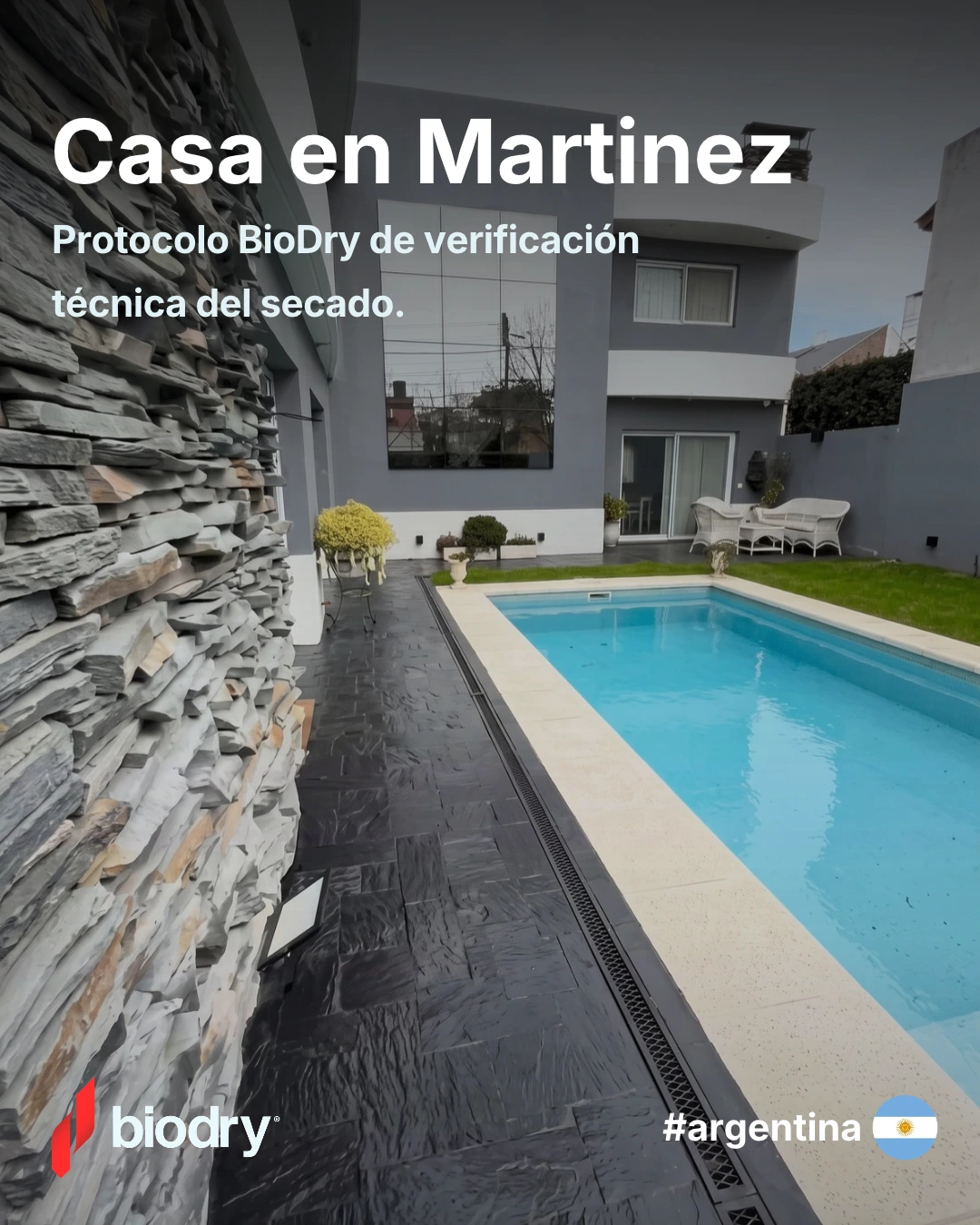 Te mostramos como solucionamos la humedad ascendente en una casa de Martinez